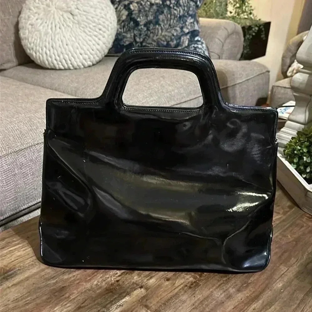 $3K Salvatore Ferragamo Wanda Top Handle Luxury Blk Leather Designer Handbag - Picture 4 of 16